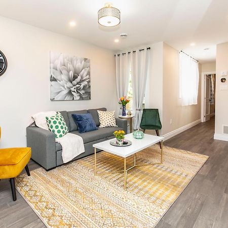 Luxury 1Br With King Bed - Steps From Byward Market! Apartment Ottawa Ngoại thất bức ảnh