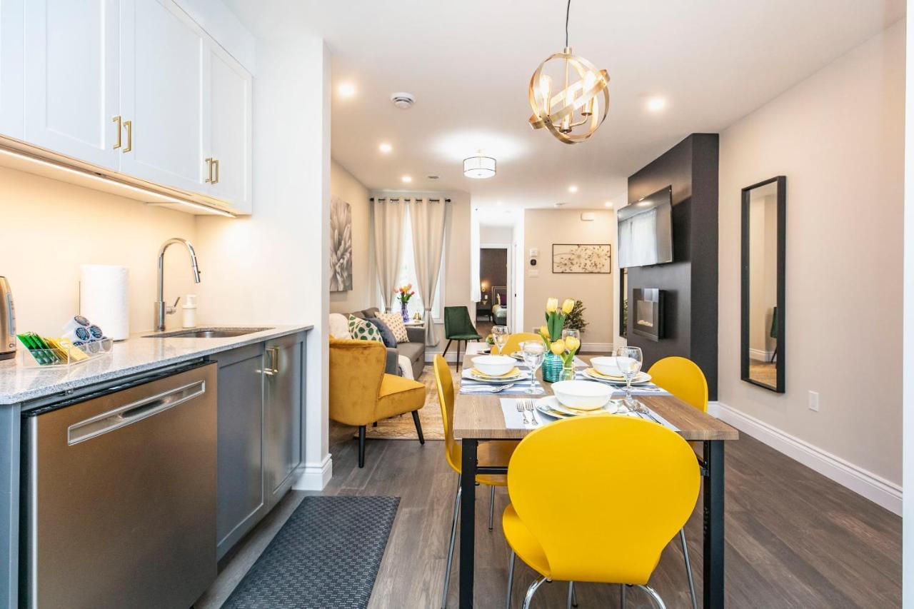 Luxury 1Br With King Bed - Steps From Byward Market! Apartment Ottawa Ngoại thất bức ảnh