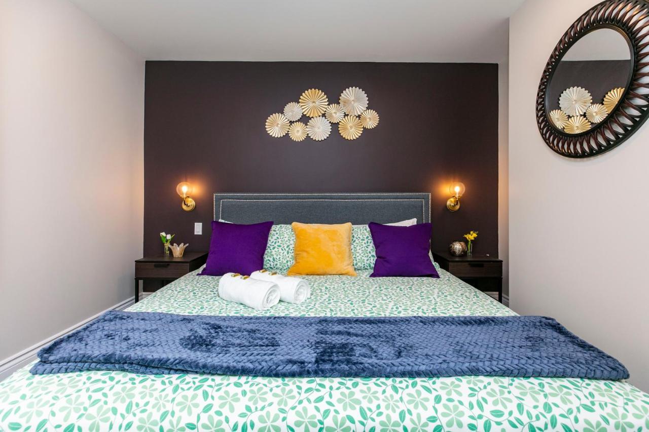 Luxury 1Br With King Bed - Steps From Byward Market! Apartment Ottawa Ngoại thất bức ảnh